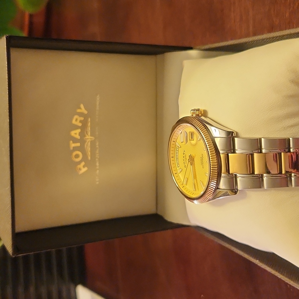 Rotary Watch - Picture 3 of 14